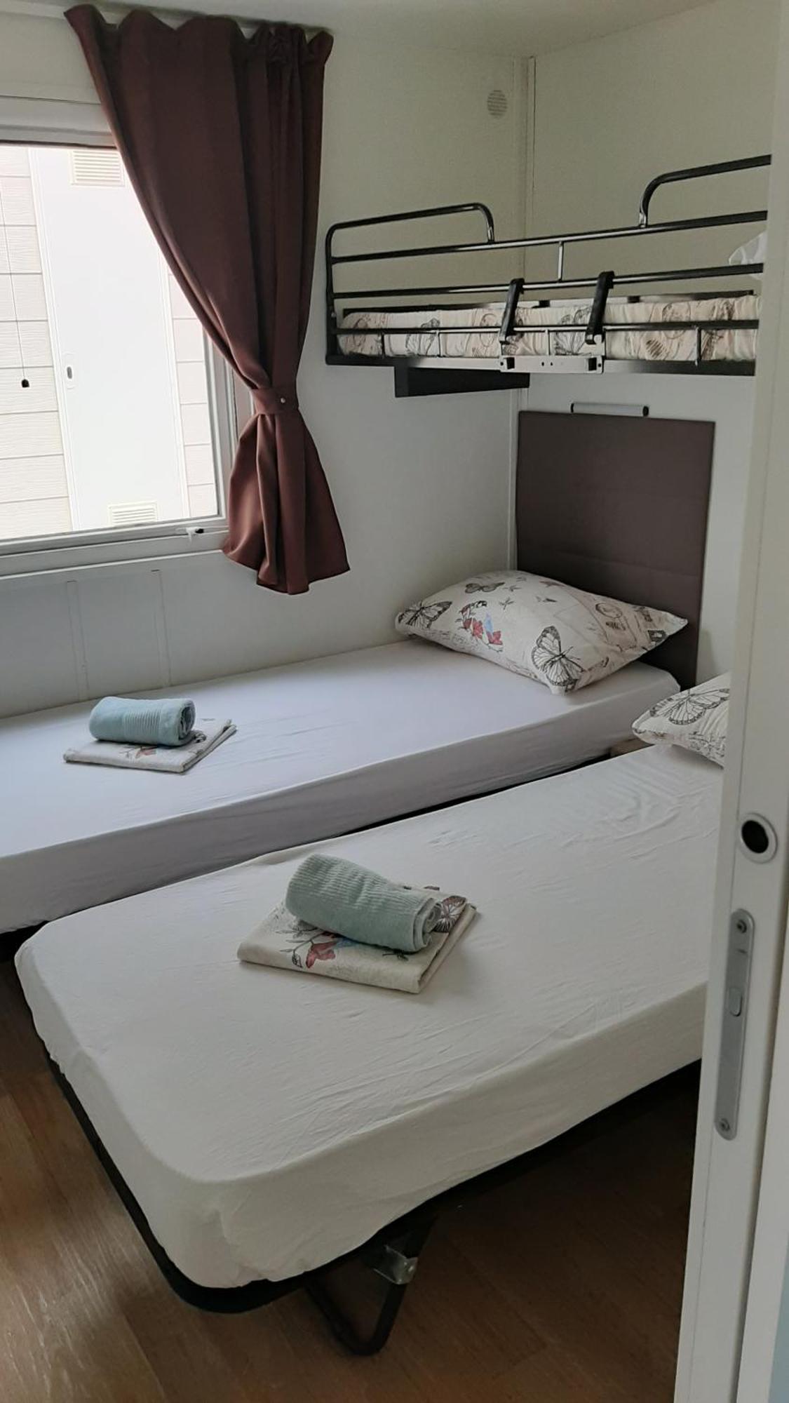 Mobil homes Kamp Maslina, Biograd n/m Biograd Na Moru Ruang foto